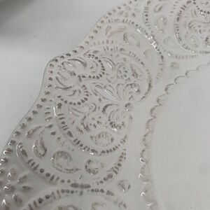 Pier 1 Chateau Clair Scalloped White Dinner Plate Embossed Stoneware 10.75 3avai